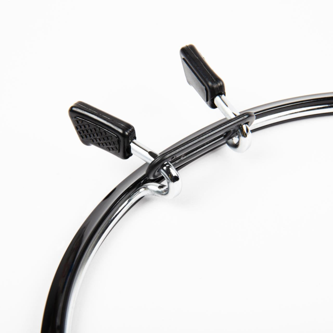 Cerc pentru Broderie Rotund de Culoarea Roșie din Metal, 160-3
