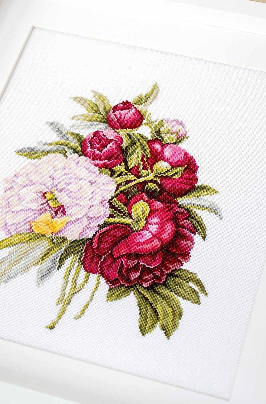 Cross stitch kit Luca-S - B2354 Bouquet of peonies
