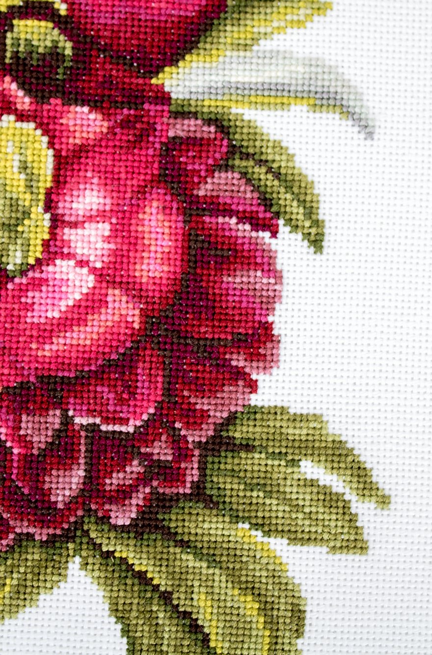 Cross stitch kit Luca-S - B2354 Bouquet of peonies