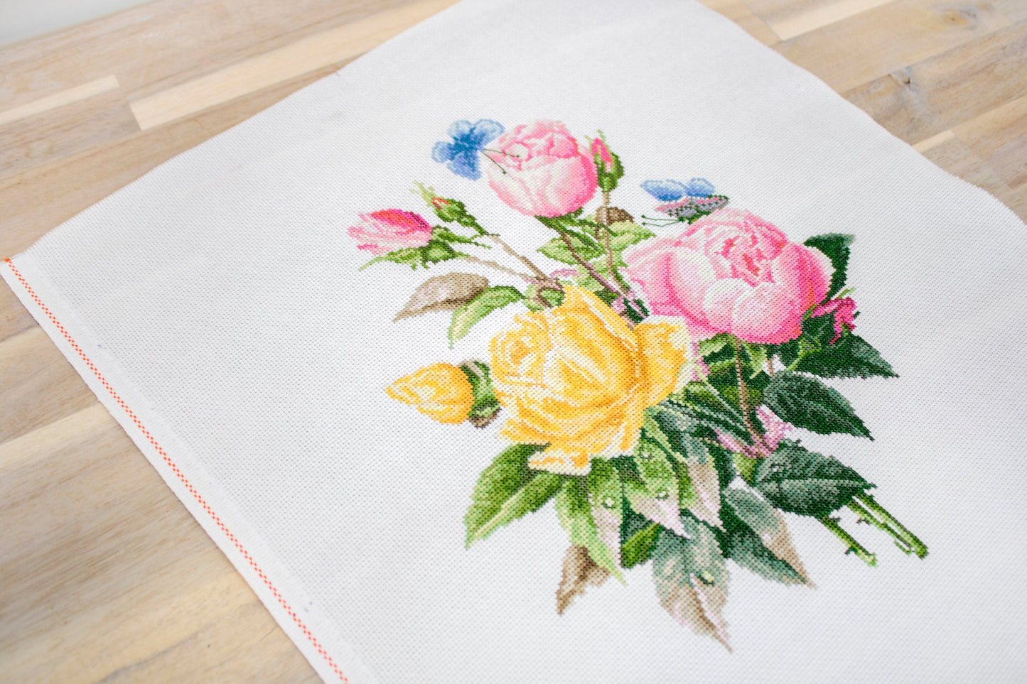 Cross stitch kit Luca-S - BU4003 Yellow roses and Bengal roses
