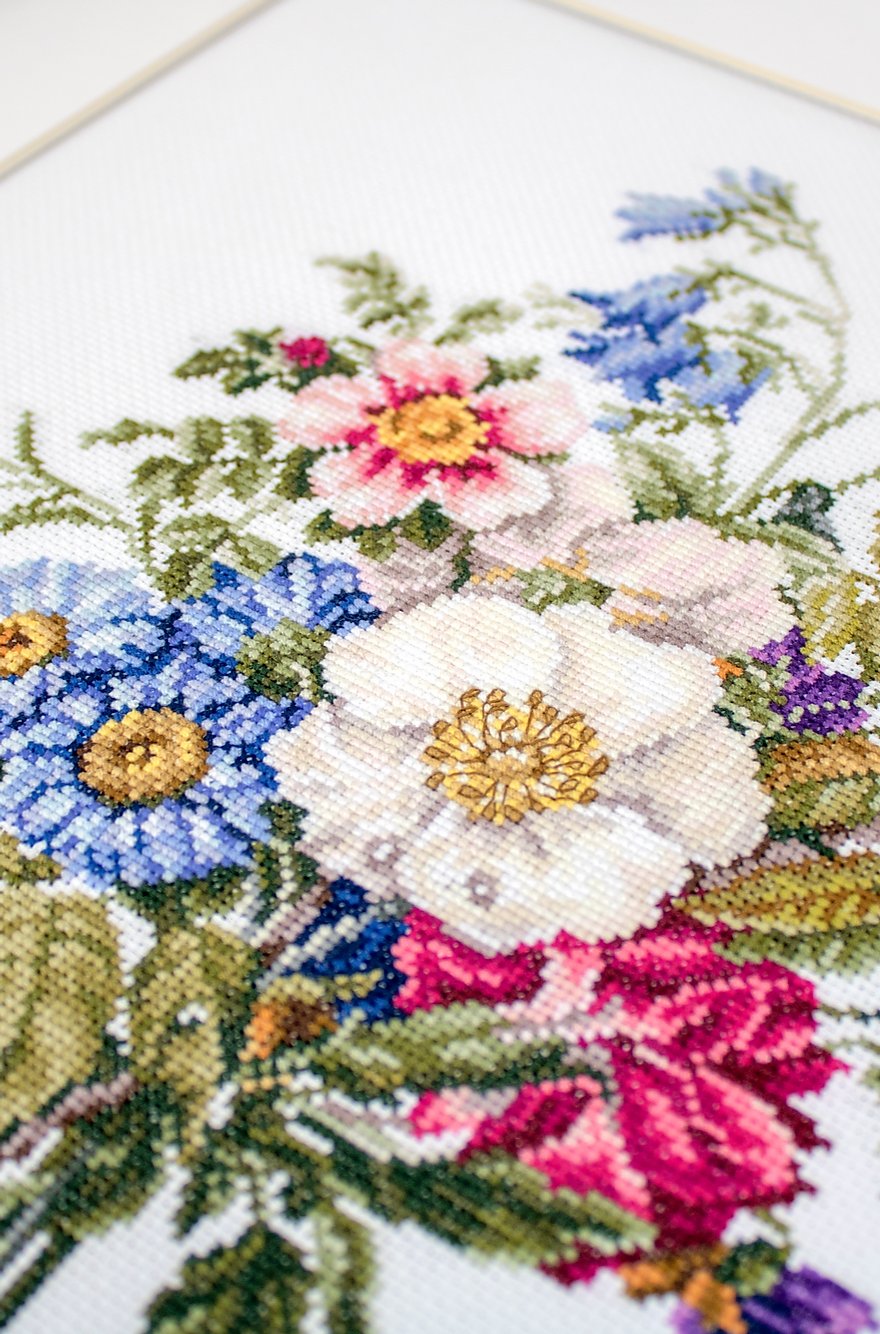 Cross stitch kit Luca-S - BU4004 Bouquet of summer flowers