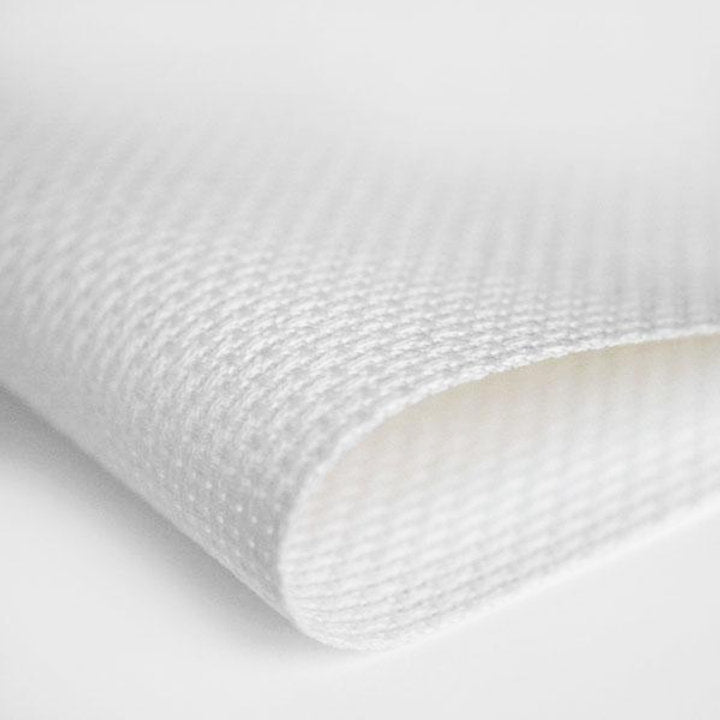 Aida 18 ct. Zweigart Needlework Fabric, 3428 col.101
