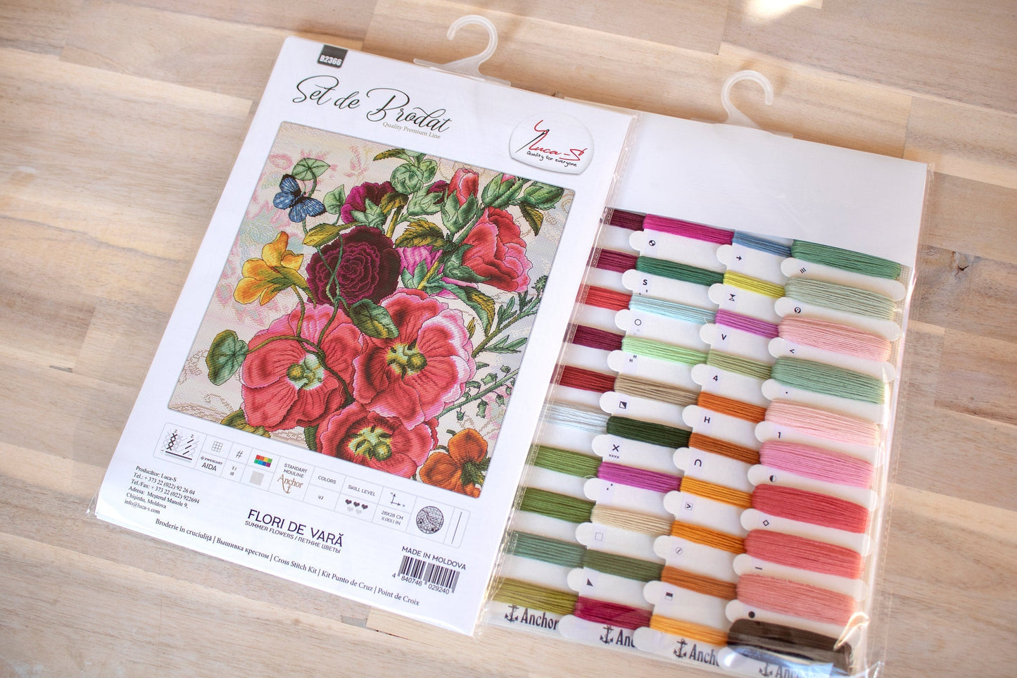 Cross stitch kit Luca-S - B2366 Summer flowers