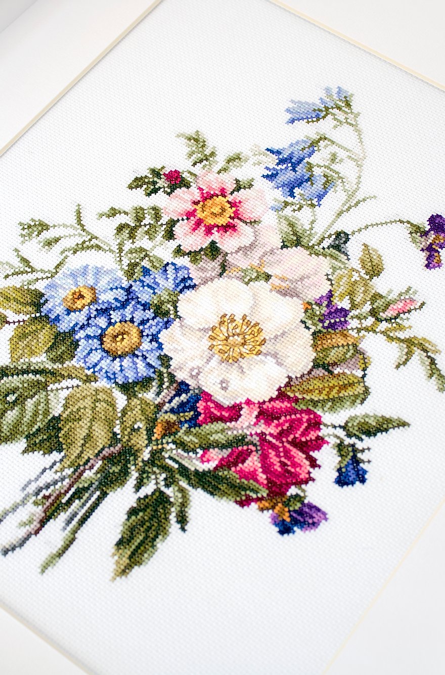 Cross stitch kit Luca-S - BU4004 Bouquet of summer flowers