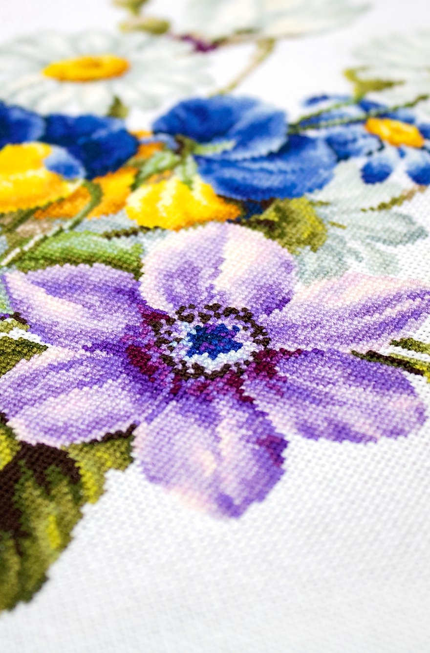 Cross stitch kit Luca-S - B2348 Bouquet of flowers