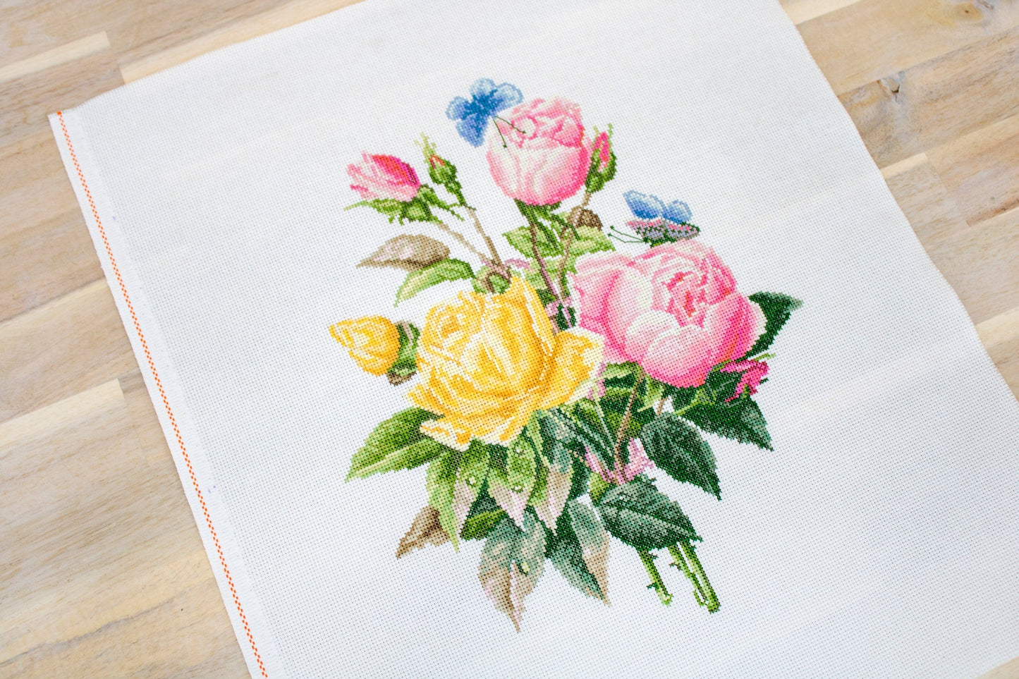 Cross stitch kit Luca-S - BU4003 Yellow roses and Bengal roses