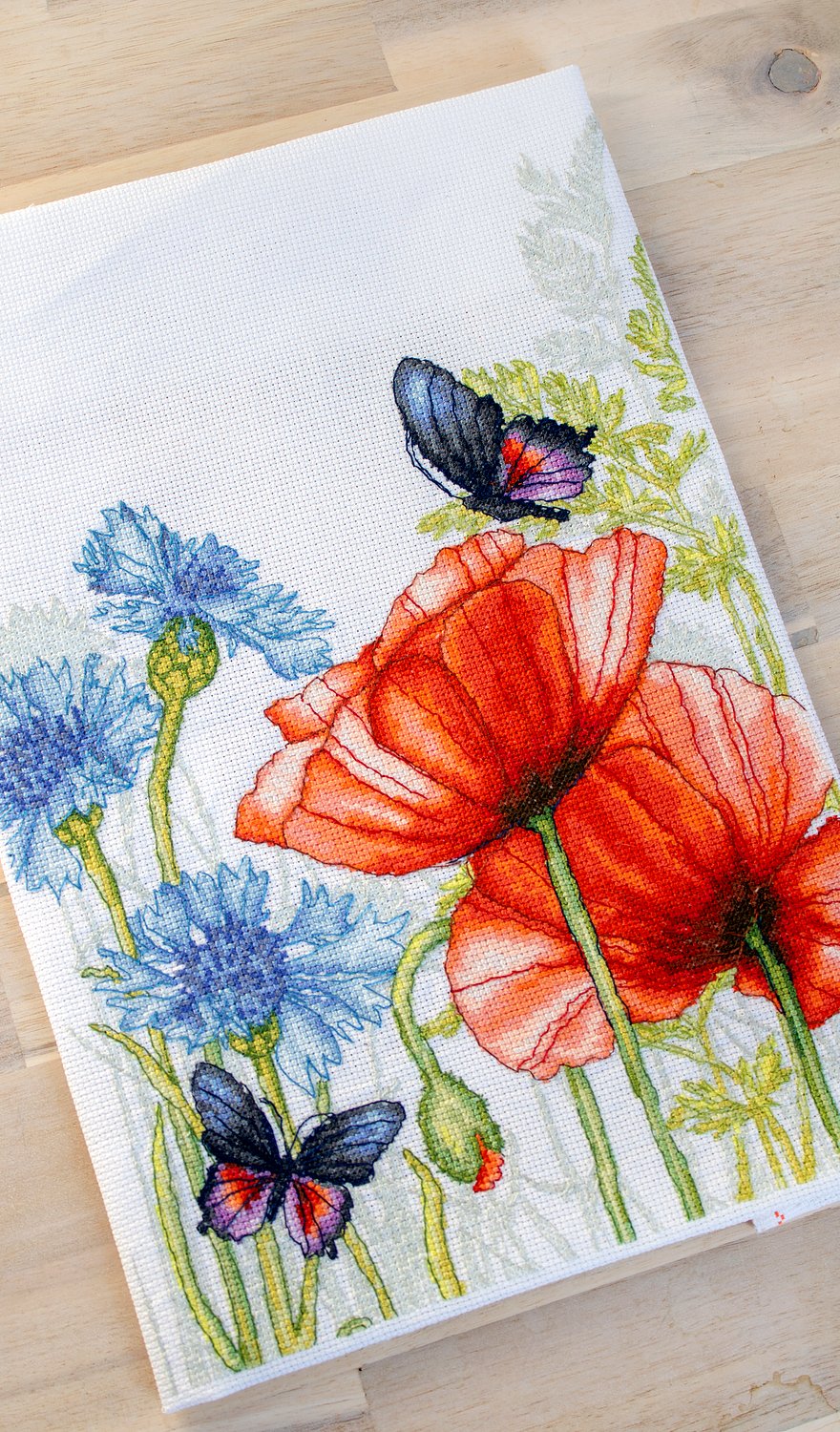 Cross stitch kit Luca-S - BU4018 Poppies and butterflies