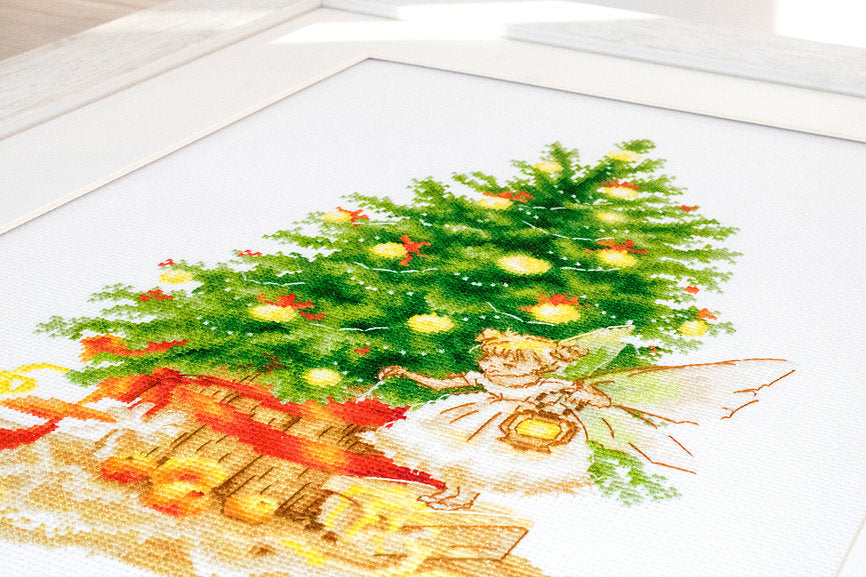 Cross stitch kit Luca-S - B1117 Christmas Tree