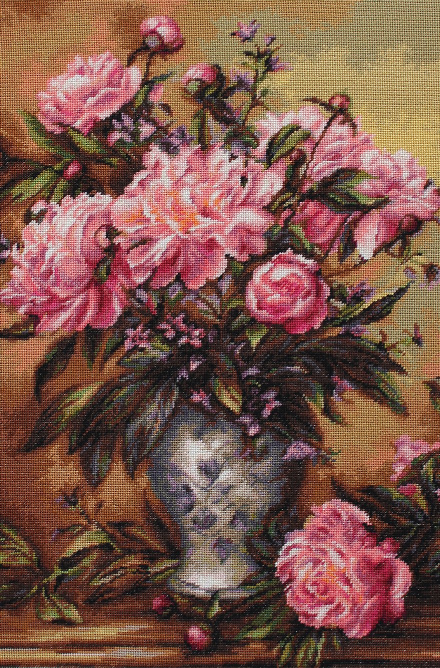 Luca-S Cross Stitch Kit - Vase with Peonies, G543