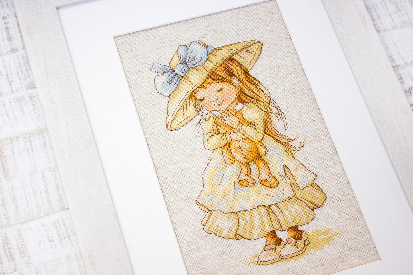 Cross stitch kit Luca-S - B1103 Found