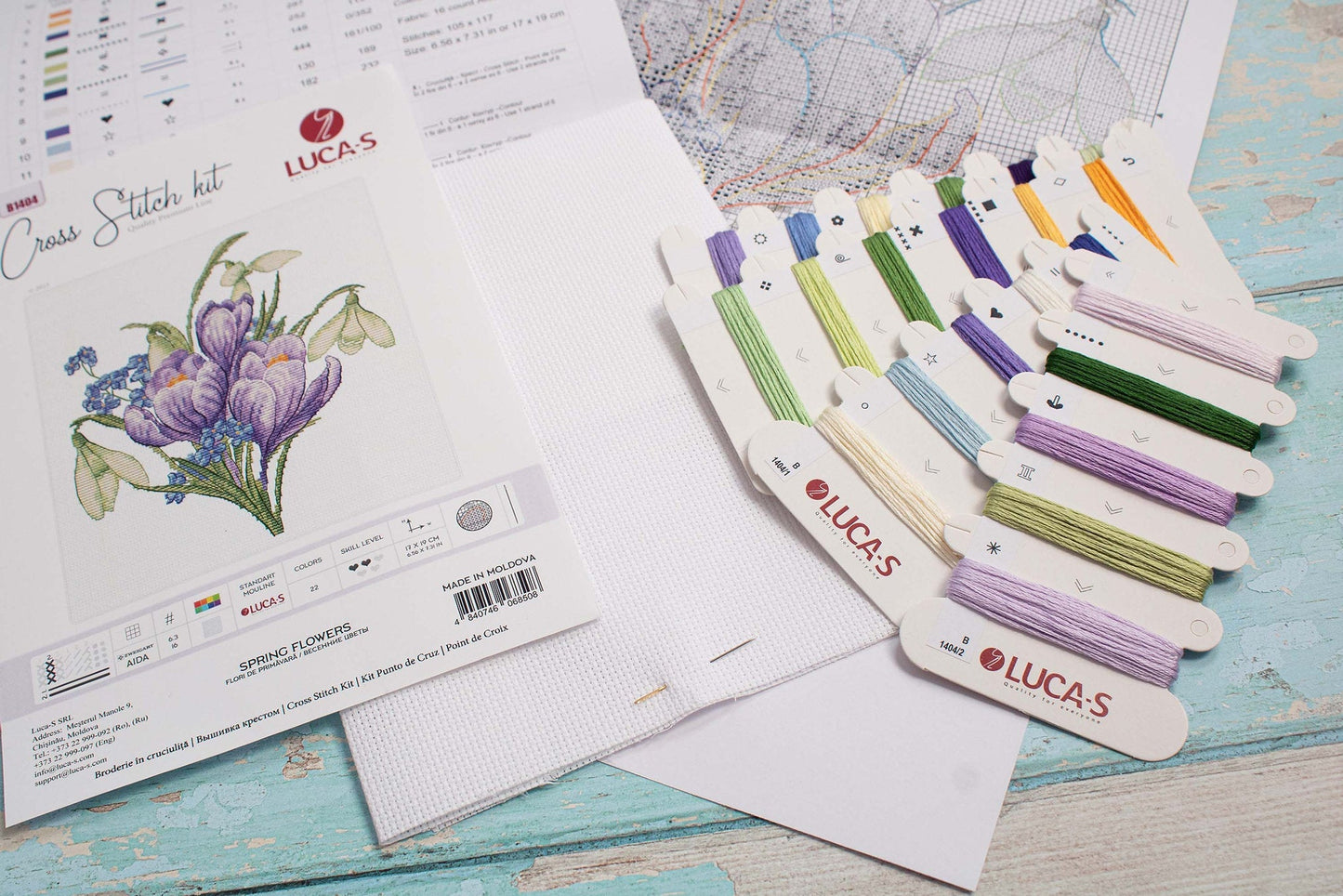 Luca-S cross stitch kit - Spring Flowers, B1404