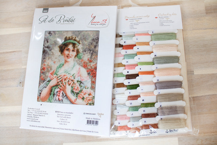 Cross stitch kit Luca-S - B553 Girl with Roses