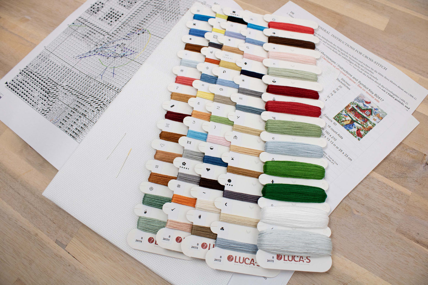 Cross stitch kit - B2417 Bird feeders