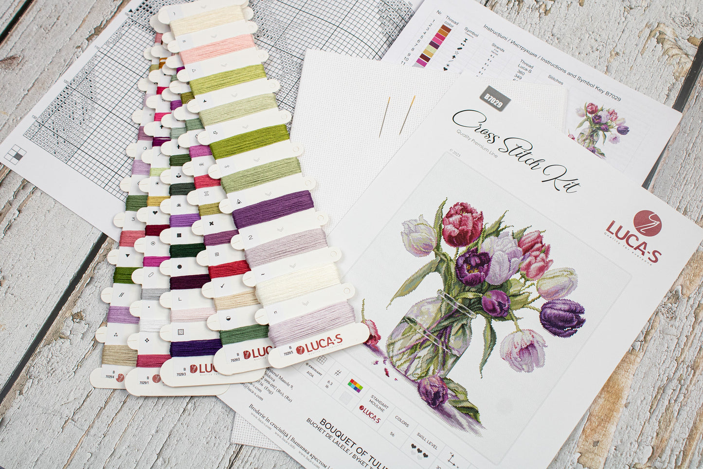 Cross stitch kit Luca-S - B7029 Bouquet of Tulips