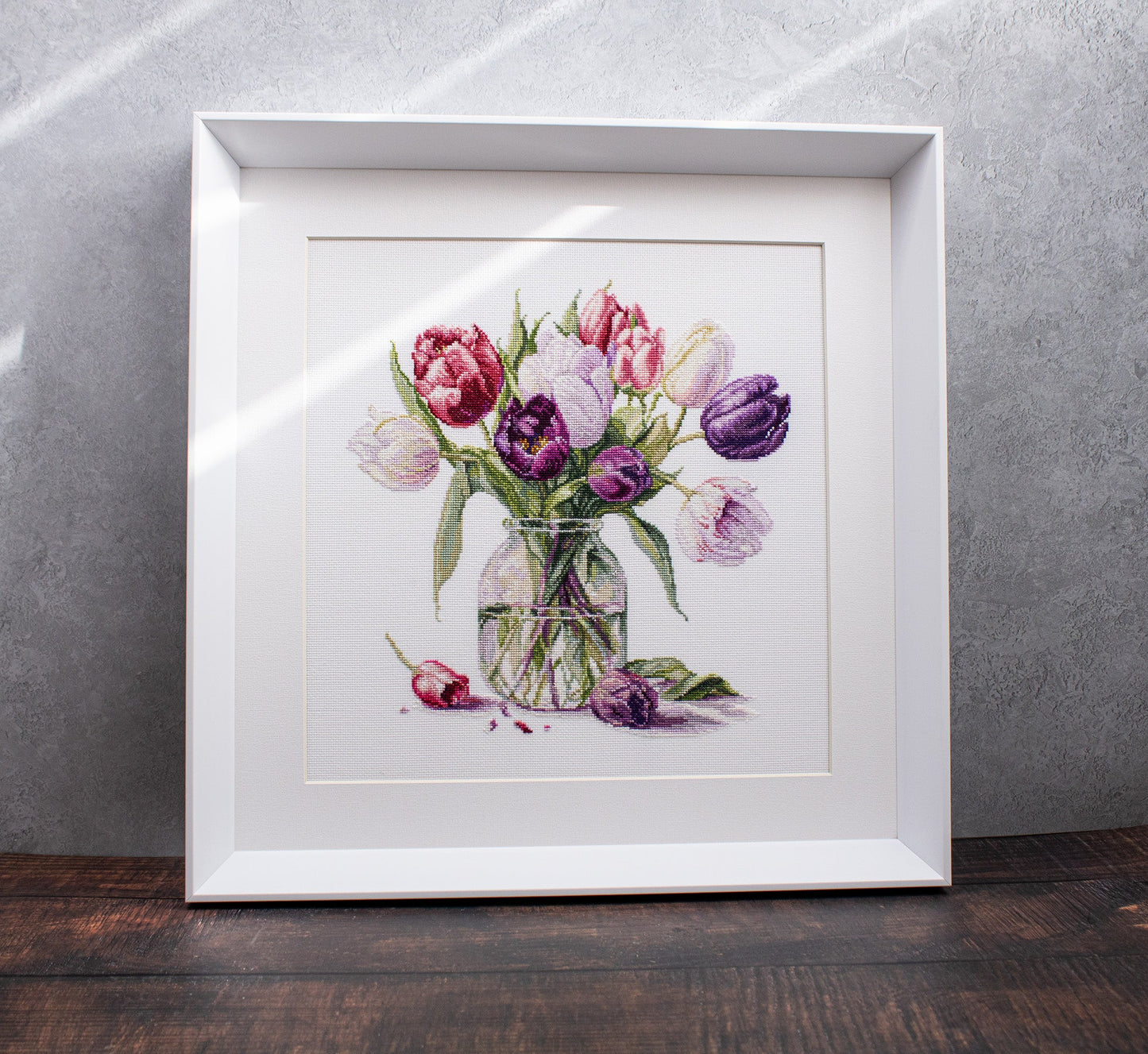 Cross stitch kit Luca-S - B7029 Bouquet of Tulips