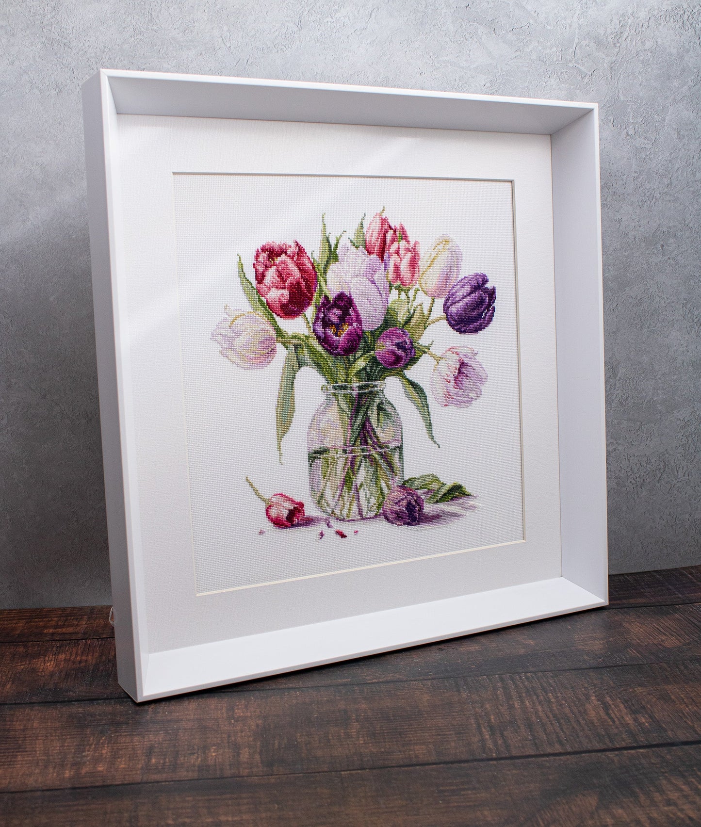 Cross stitch kit Luca-S - B7029 Bouquet of Tulips