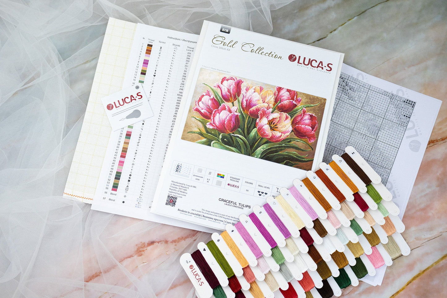 Set de brodat în cruciuliță Luca-S GOLD - Lalele Grațioase, B718