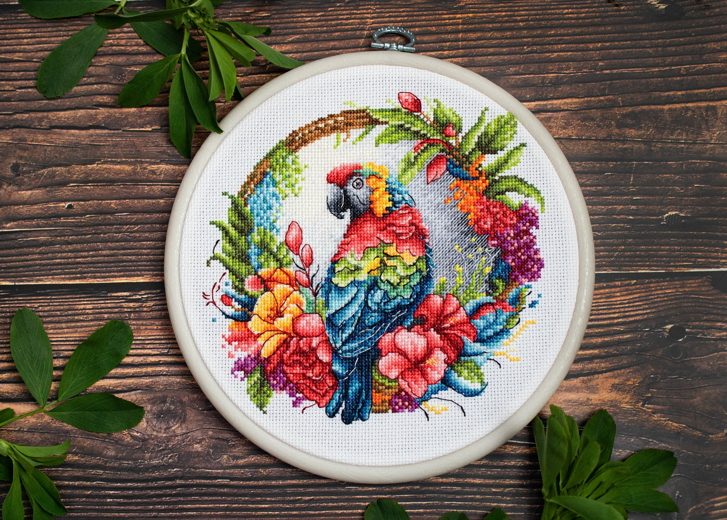Cross stitch embroidery kit with embroidery hoop included - BC201 Tropical Parrot