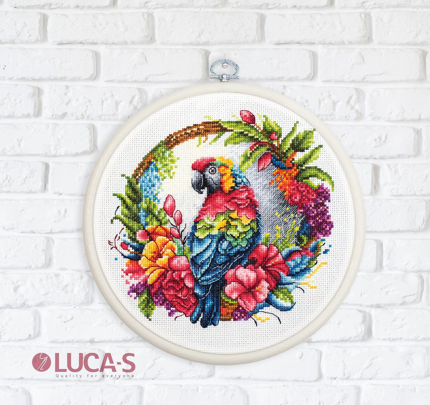 Cross stitch embroidery kit with embroidery hoop included - BC201 Tropical Parrot