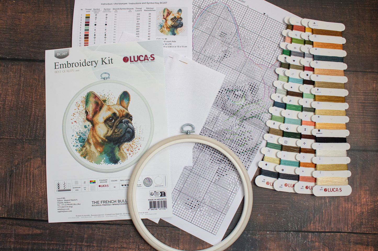 Cross stitch embroidery kit with embroidery hoop included - BC207 French Bulldog