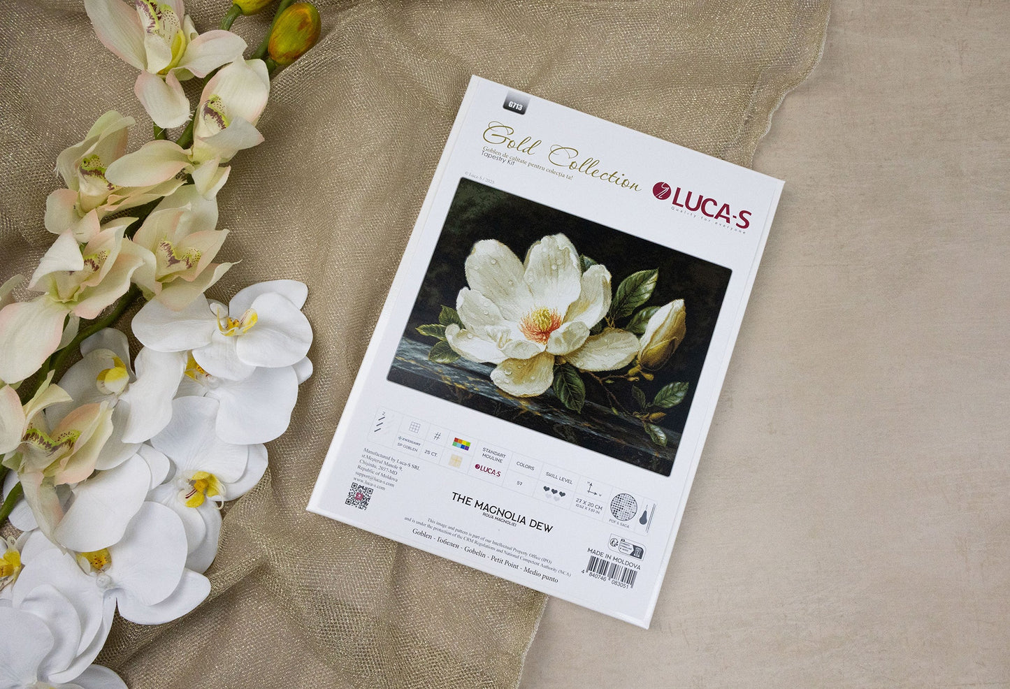 Luca-S GOLD gobelin embroidery set - Magnolia Dew, G713