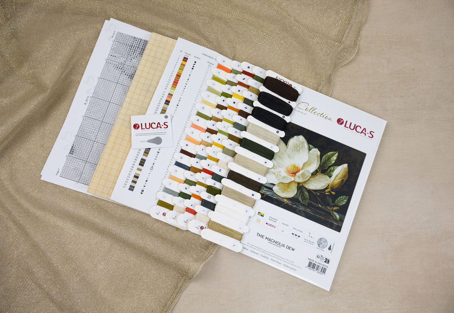 Luca-S GOLD gobelin embroidery set - Magnolia Dew, G713