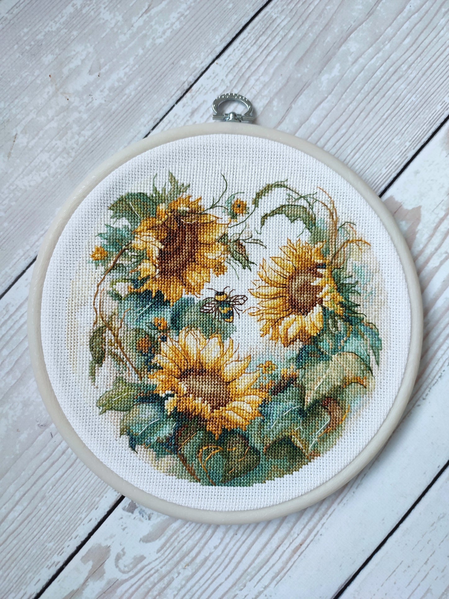 Cross stitch embroidery set with embroidery hoop included - BC202 Sunflower