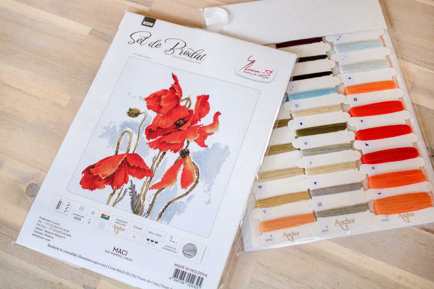 Cross stitch kit Luca-S - B2374 Poppies
