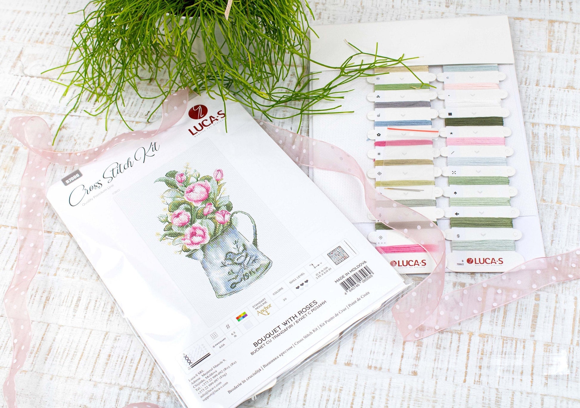 Cross Stitch Kit Luca-S - Bouquet with roses - HobbyJobby