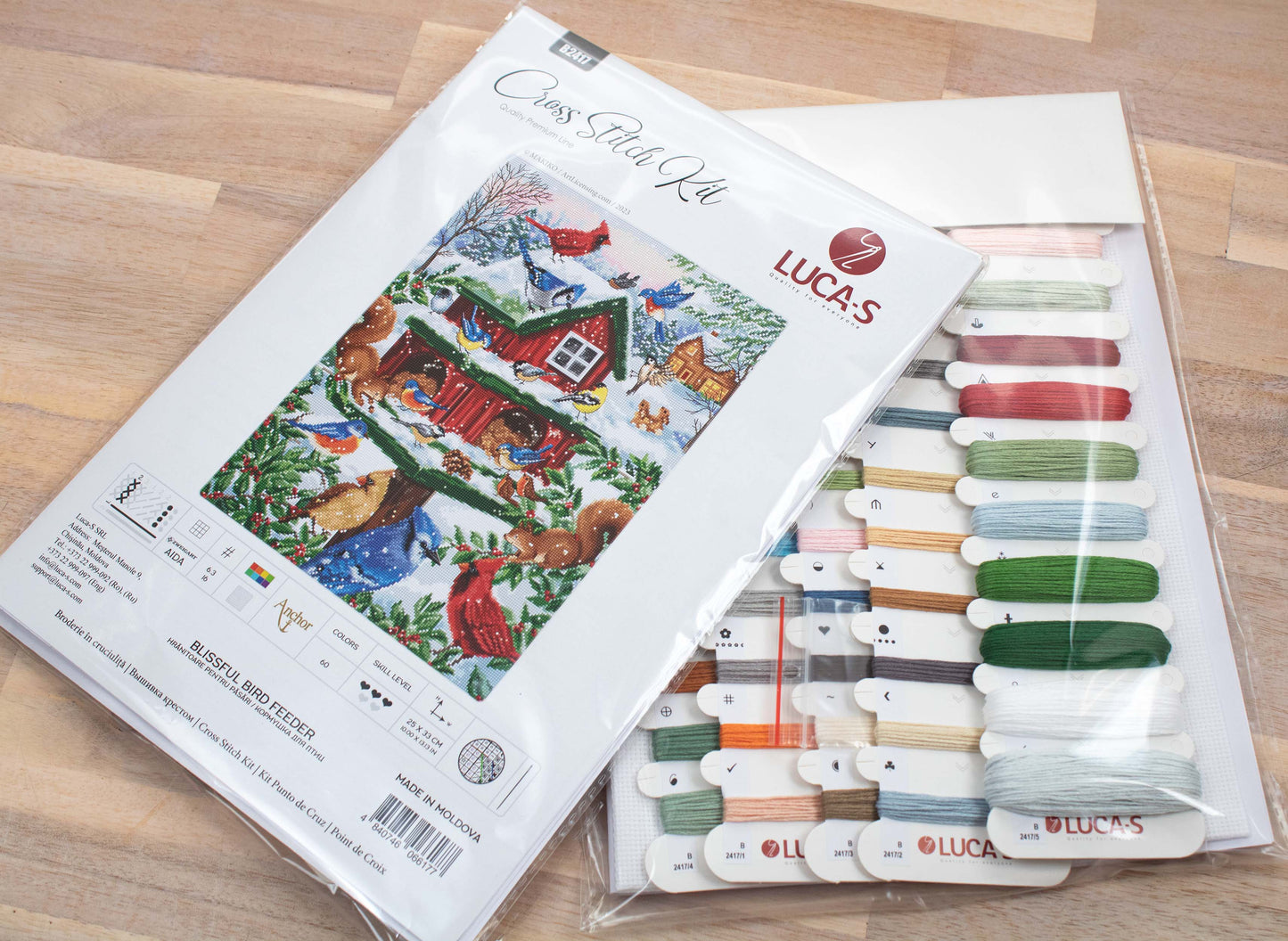 Cross stitch kit - B2417 Bird feeders