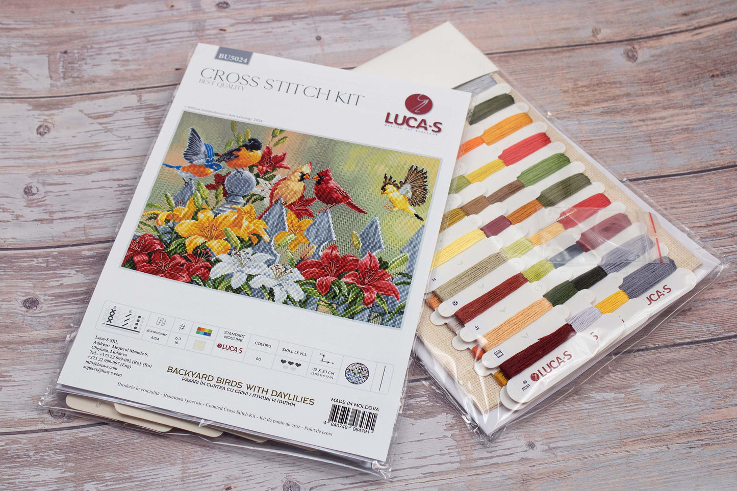 Cross stitch kit - BU5024 Birds in the Lily Yard