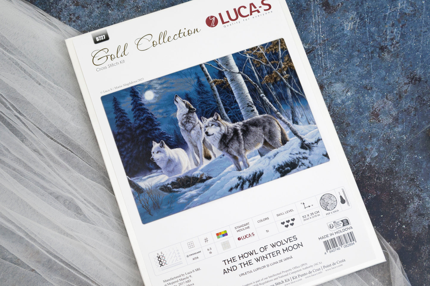 Set de brodat în cruciuliță Luca-S GOLD - Urletul Lupilor și Luna de Iarnă, B727